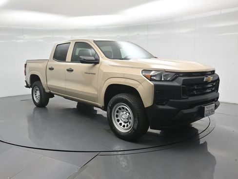 Used 2023 Chevrolet Colorado W/T RWD image 54