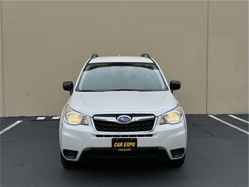 Used 2016 Subaru Forester 2.5i w/ Alloy Wheel Package AWD/4WD image 2