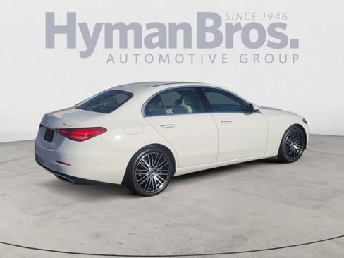 Used 2023 Mercedes-Benz C 300 4MATIC Sedan image 3
