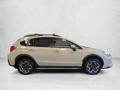 Used 2015 Subaru Crosstrek 2.0i Premium image 4