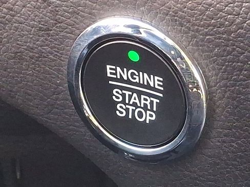 Certified 2024 Ford Edge Titanium image 23