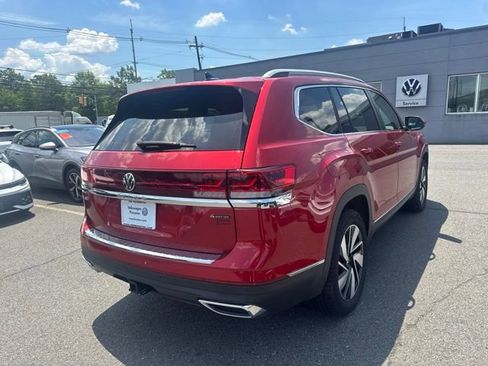 Certified 2024 Volkswagen Atlas SEL AWD/4WD image 6