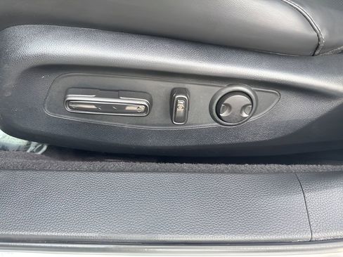 Used 2025 Honda Accord EX-L image 10