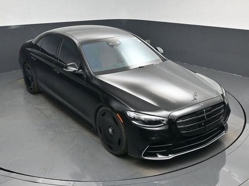 Used 2023 Mercedes-Benz S 580 4MATIC Sedan w/ AMG Line image 43