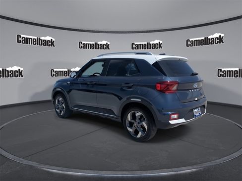 New 2025 Hyundai Venue Limited image 5