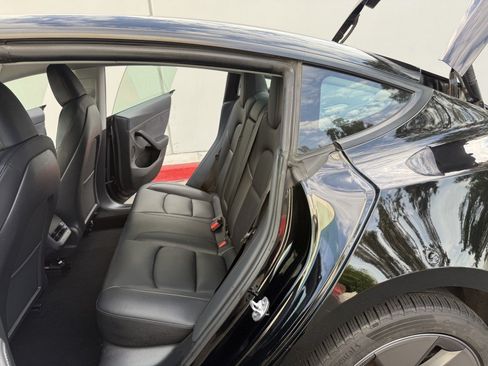 Used 2023 Tesla Model 3 Standard Range RWD image 16