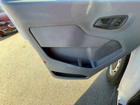 Used 2016 Ford Transit 350 Transit Midroof image 9