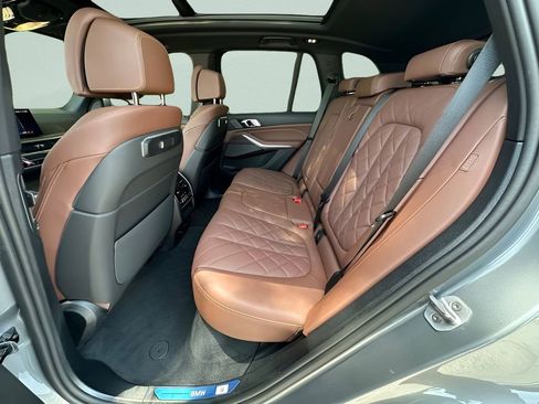 New 2026 BMW X5 sDrive40i w/ Climate Comfort Package RWD image 24