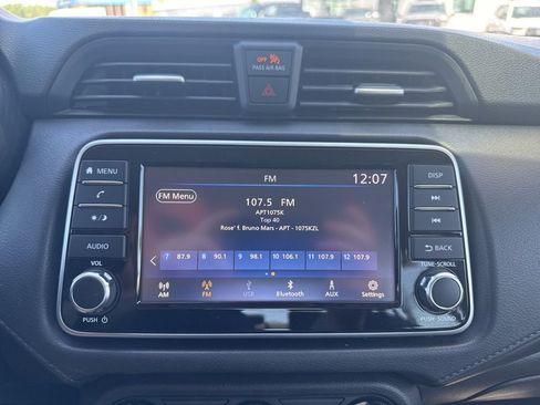 Used 2020 Nissan Versa S FWD image 16
