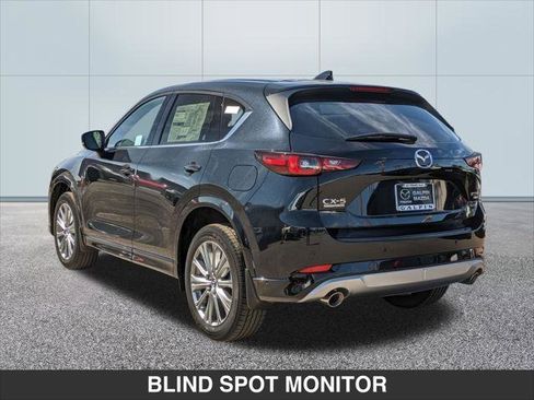 New 2025 MAZDA CX-5 Signature image 3