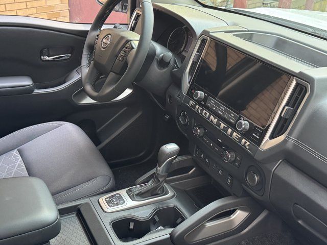New 2026 Nissan Frontier SV w/ All-Weather Content Package AWD/4WD image 8
