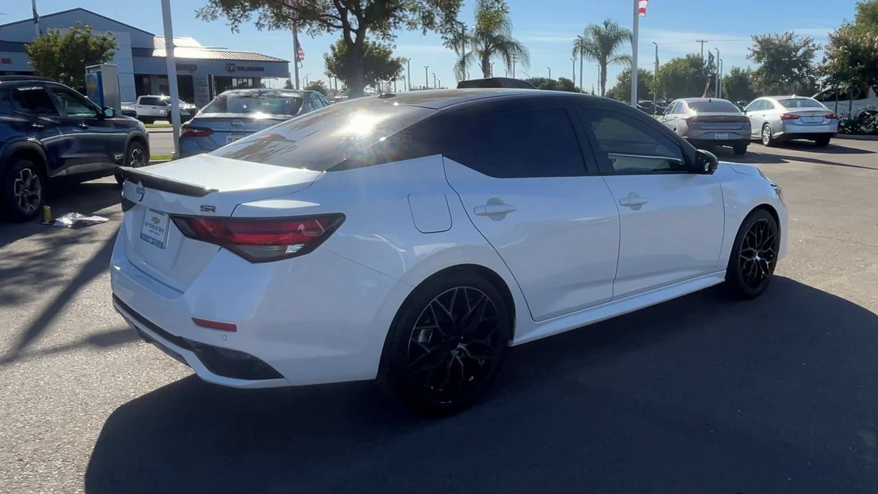 Used 2024 Nissan Sentra SR w/ SR Premium Package FWD image 7
