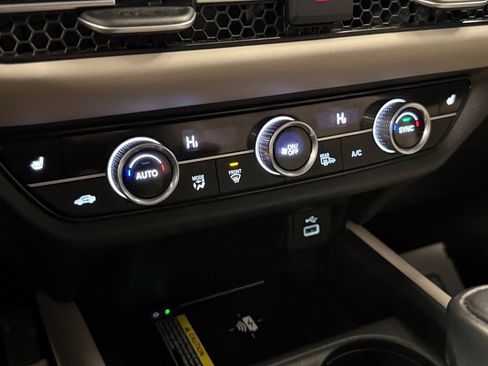 Used 2024 Honda HR-V EX-L image 14