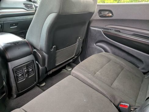 Used 2025 Dodge Durango GT AWD/4WD image 35