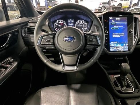 Used 2025 Subaru Forester Limited AWD/4WD image 5