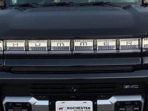 Used 2024 GMC Hummer EV 3X w/ LPO, Illumination Package AWD/4WD image 47