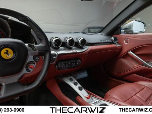 Used 2016 Ferrari F12 Berlinetta RWD image 74