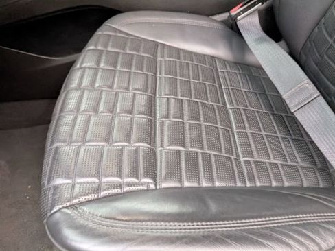 Used 2023 Cadillac Escalade Sport Platinum w/ LPO, ONYX Package image 26