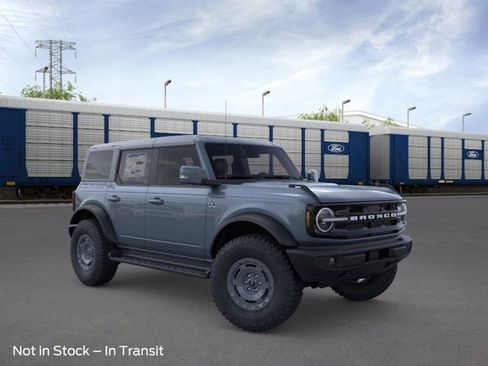 New 2025 Ford Bronco Outer Banks w/ Sasquatch Package image 7