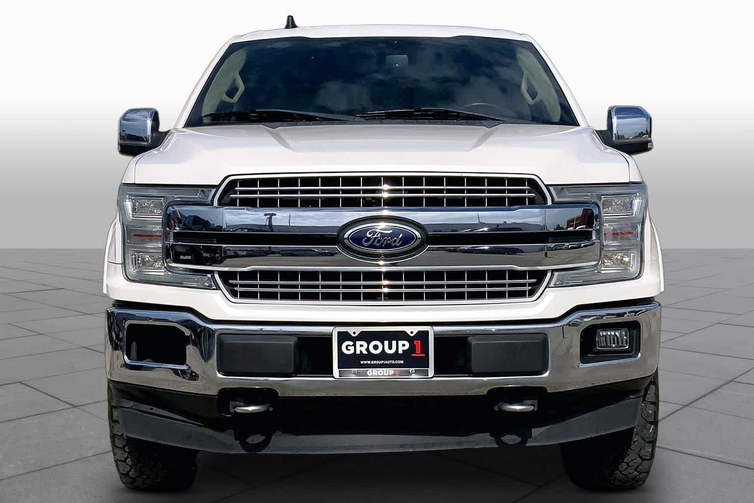 Used 2019 Ford F150 Lariat w/ Equipment Group 502A Luxury AWD/4WD image 4