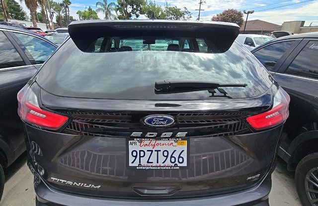Used 2022 Ford Edge Titanium AWD/4WD image 5
