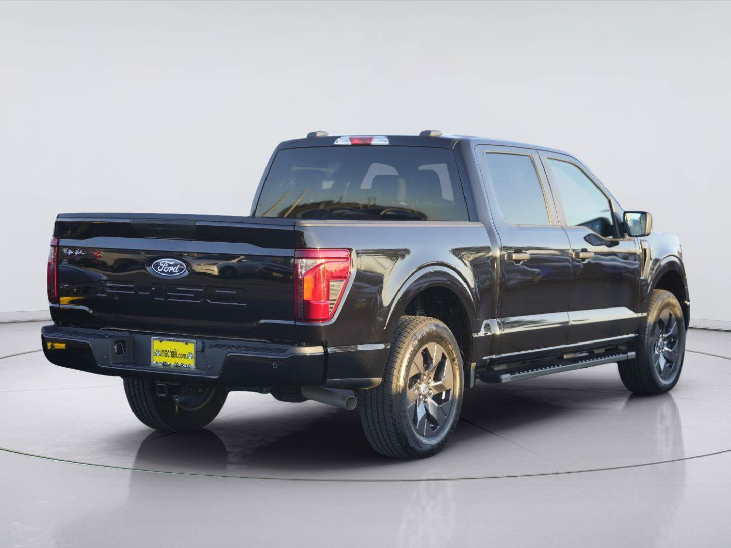 Used 2025 Ford F150 STX w/ Equipment Group 200A RWD image 6