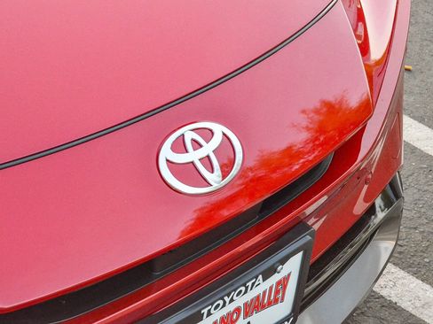 New 2026 Toyota Prius Limited image 12