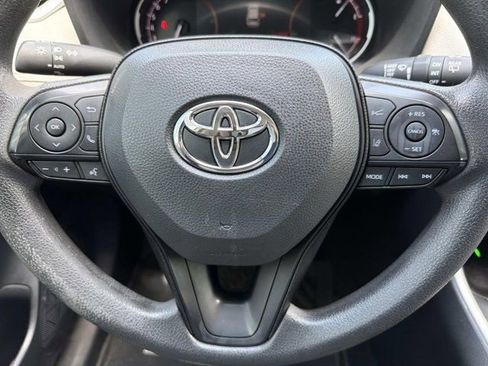 Used 2024 Toyota RAV4 XLE w/ Convenience Package FWD image 24