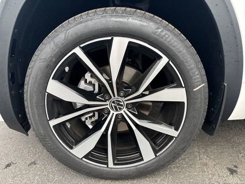 New 2026 Volkswagen Atlas SEL Premium R-Line AWD/4WD image 31