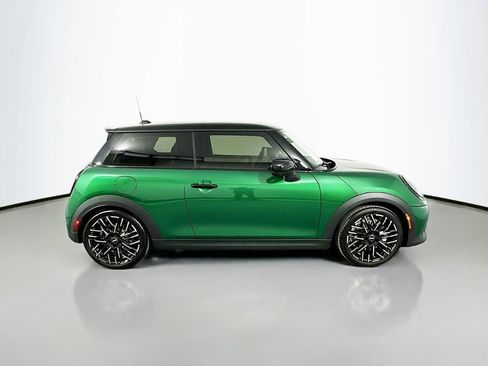 Certified 2025 MINI Cooper S image 4