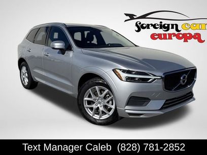 Used 2018 Volvo XC60 T5 Momentum w/ Convenience Package