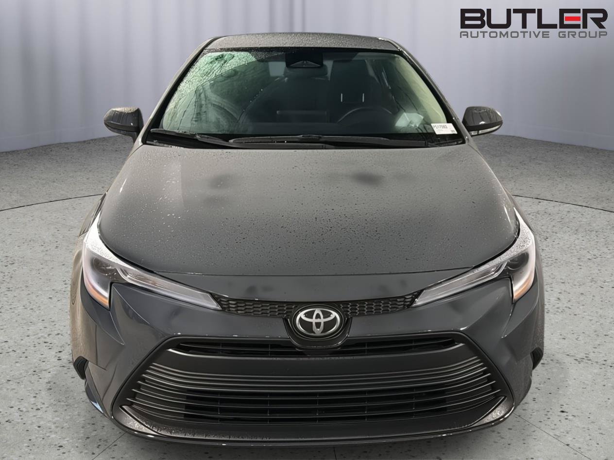 New 2027 Toyota Corolla LE FWD image 9