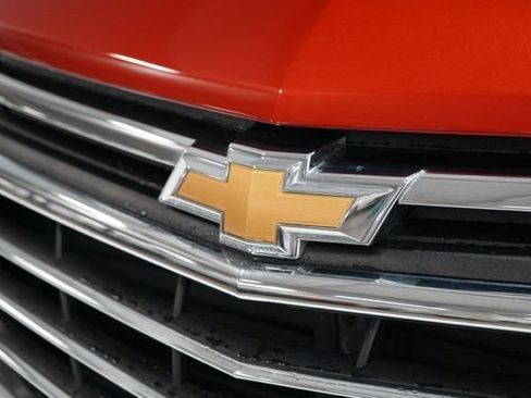 Used 2020 Chevrolet Equinox Premier image 12