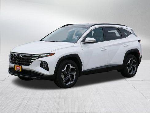 Used 2023 Hyundai Tucson Limited AWD/4WD image 3