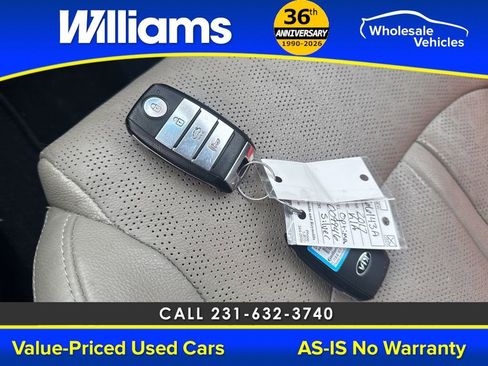 Used 2017 Kia Optima EX image 39