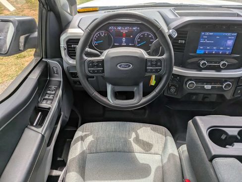 Used 2022 Ford F150 XLT w/ Equipment Group 301A Mid AWD/4WD image 16