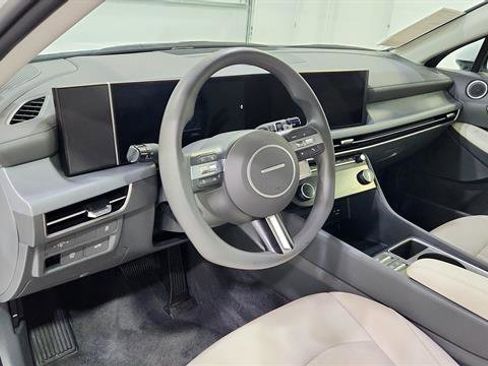 Used 2025 Hyundai Sonata SEL image 11