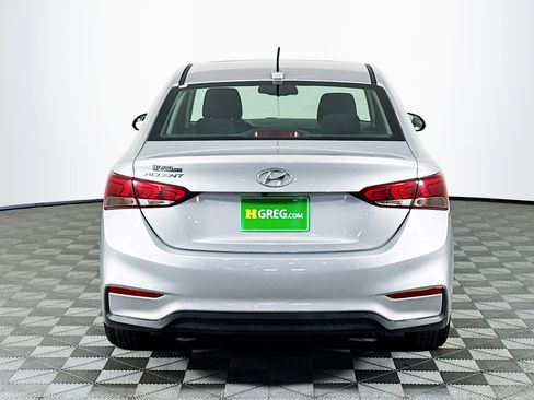 Used 2021 Hyundai Accent Limited image 8