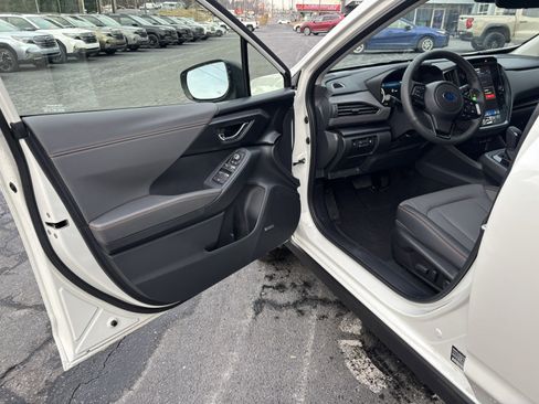 New 2026 Subaru Crosstrek 2.5i Limited image 9