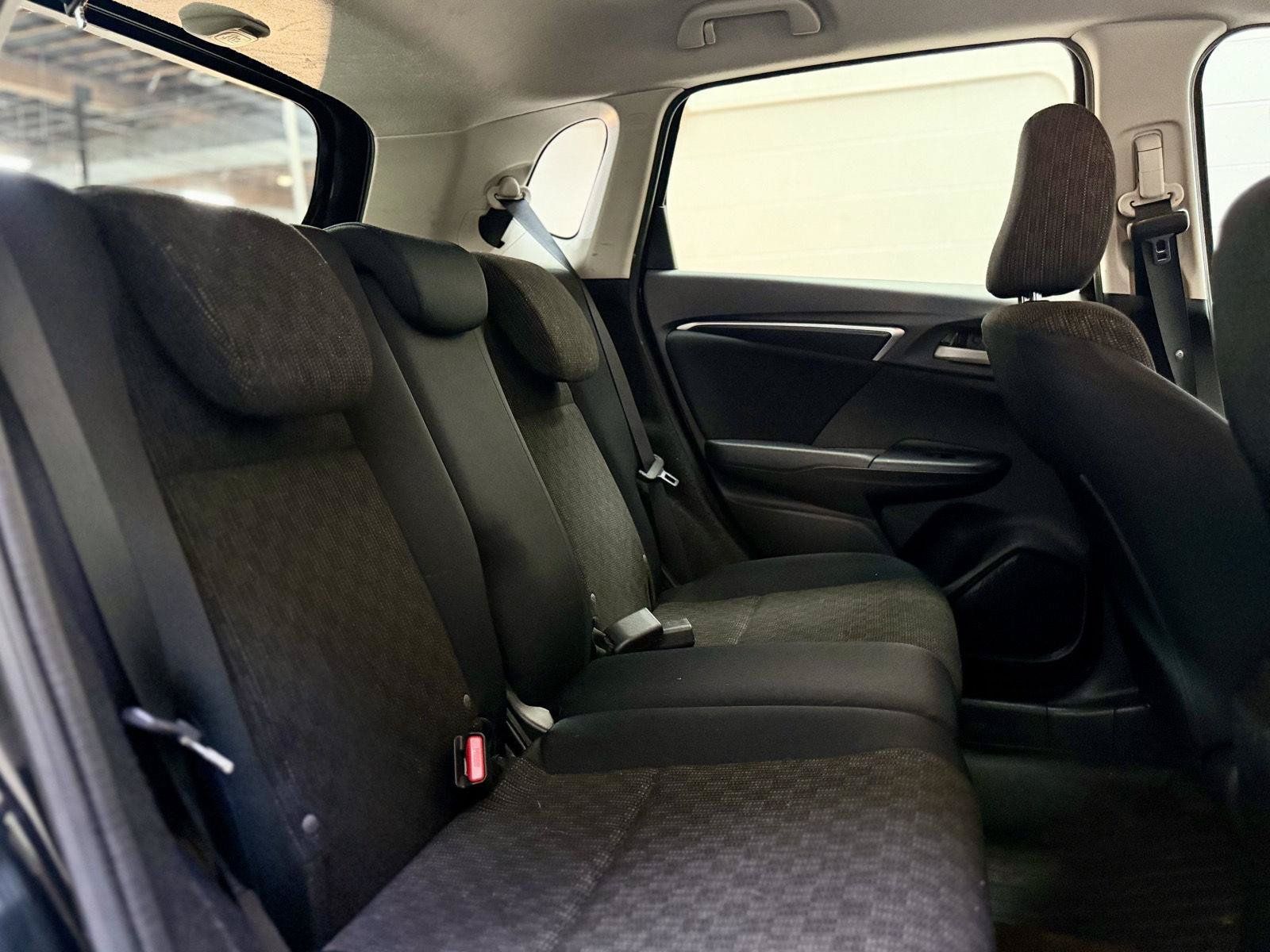 Used 2016 Honda Fit LX image 19