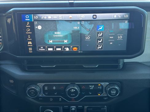 Certified 2025 Jeep Wrangler Unlimited Sport image 22