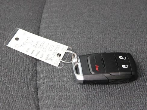 Used 2024 RAM 2500 Tradesman image 33