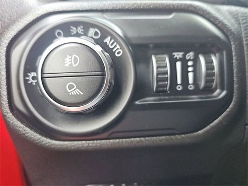 Used 2021 Jeep Gladiator Mojave image 17