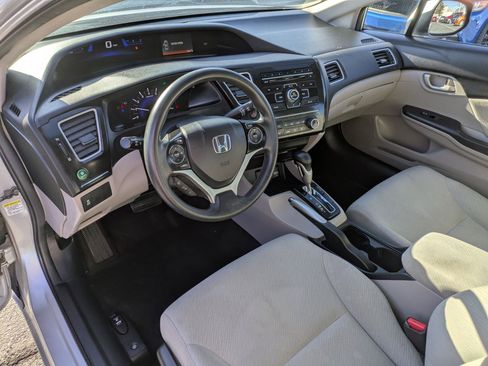 Used 2013 Honda Civic LX image 16