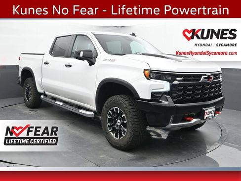 Used 2024 Chevrolet Silverado 1500 ZR2 w/ Technology Package AWD/4WD image 1