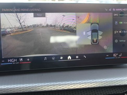 New 2026 BMW 430i xDrive w/ M Sport Package image 17