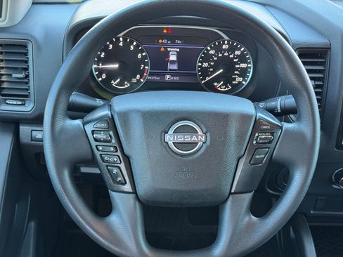 Used 2022 Nissan Frontier S w/ Graphics Package image 13