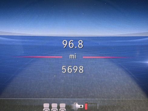 Used 2024 Mercedes-Benz GLC 43 AMG 4MATIC Coupe image 32