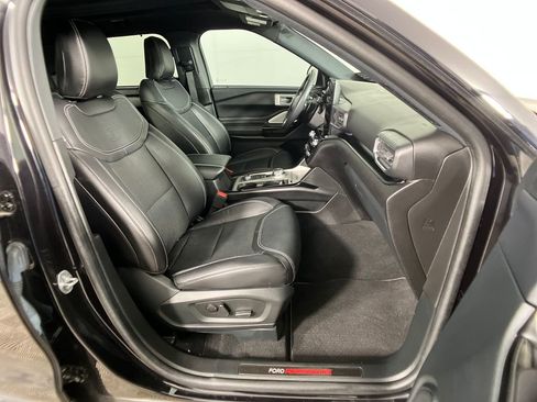 Certified 2023 Ford Explorer ST w/ Equipment Group 401A image 7