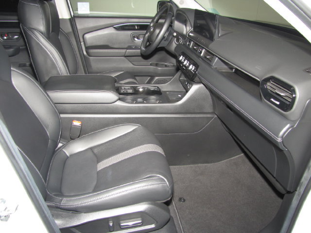 Certified 2026 Honda Passport RTL image 42